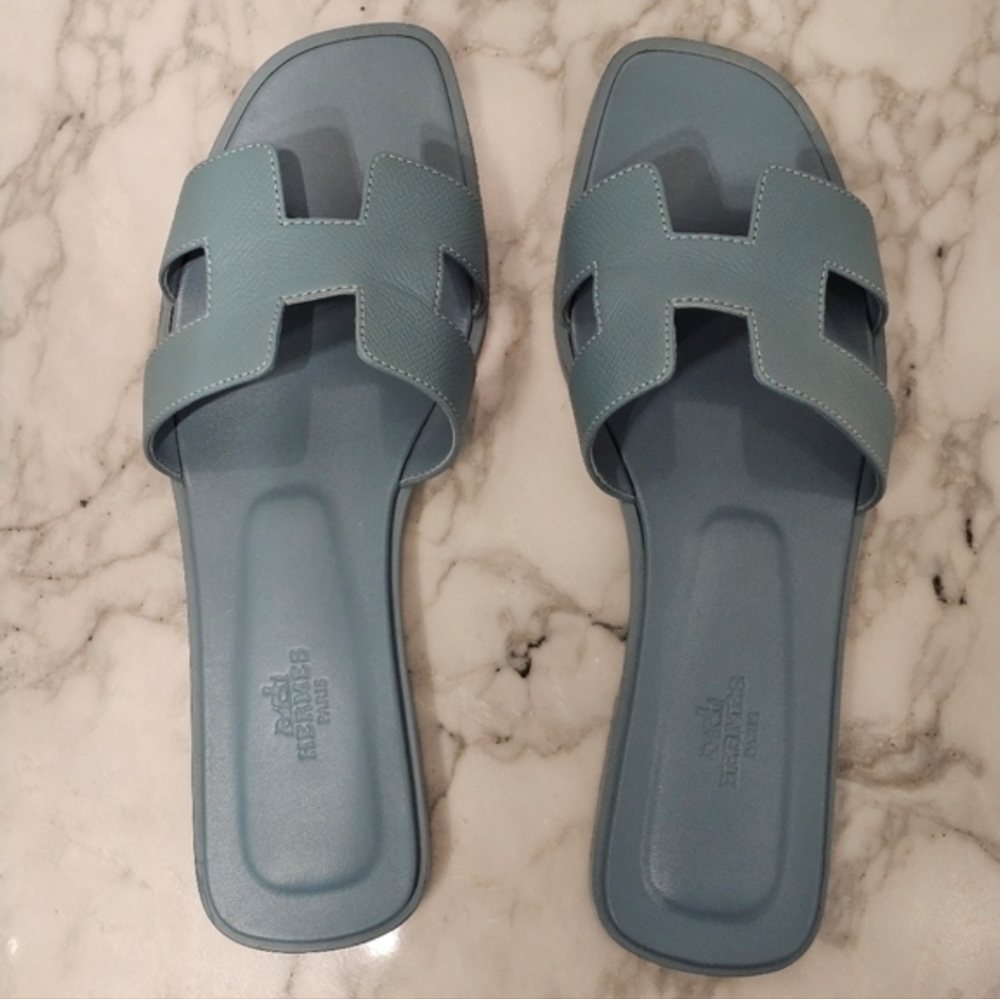 Hermès Bleu Mineral Oran Sandals